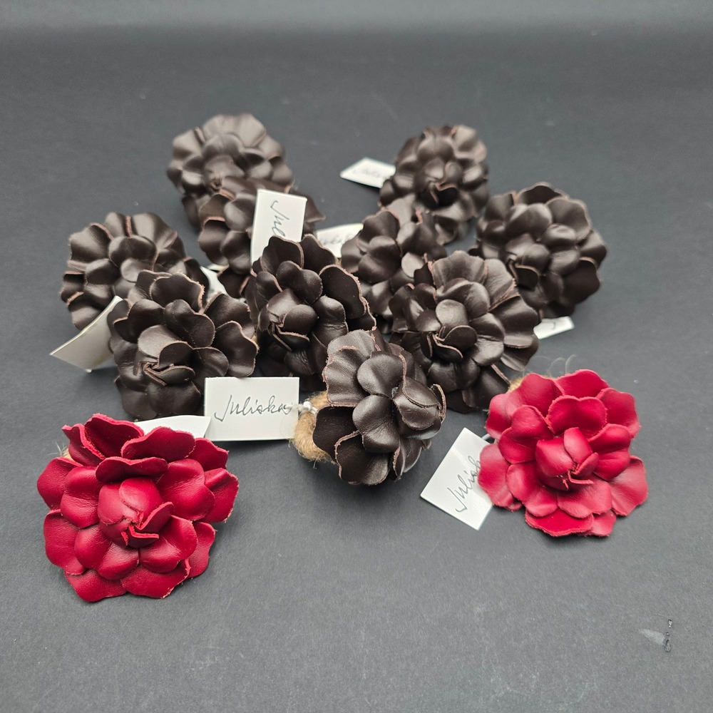 Juliska Leather Flower Napkin Rings Set of 12 Brown Red Jute Wrapped Rustic New
